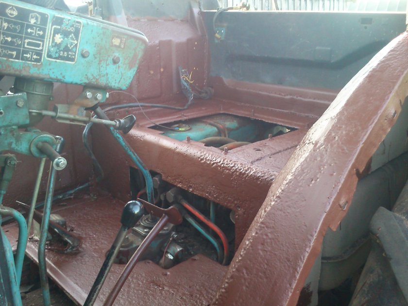 Кабина трактора МТЗ-80