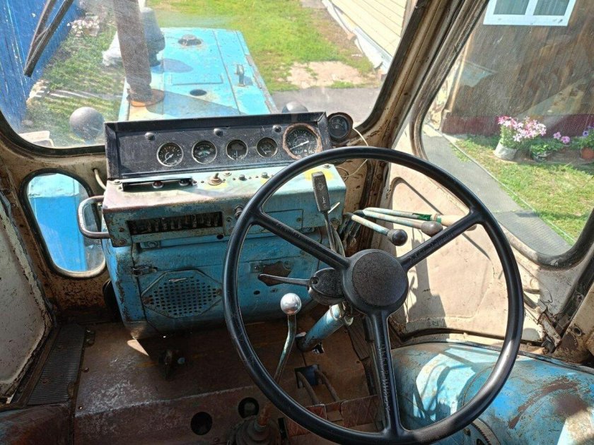 Трактор юмз 6 ал