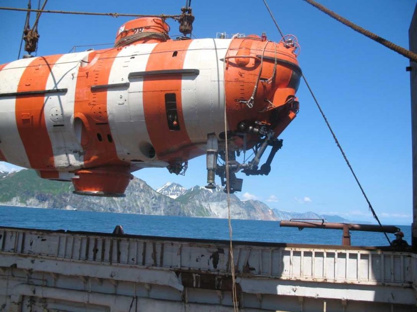 Глубоководный спасательный аппарат «АС-28»