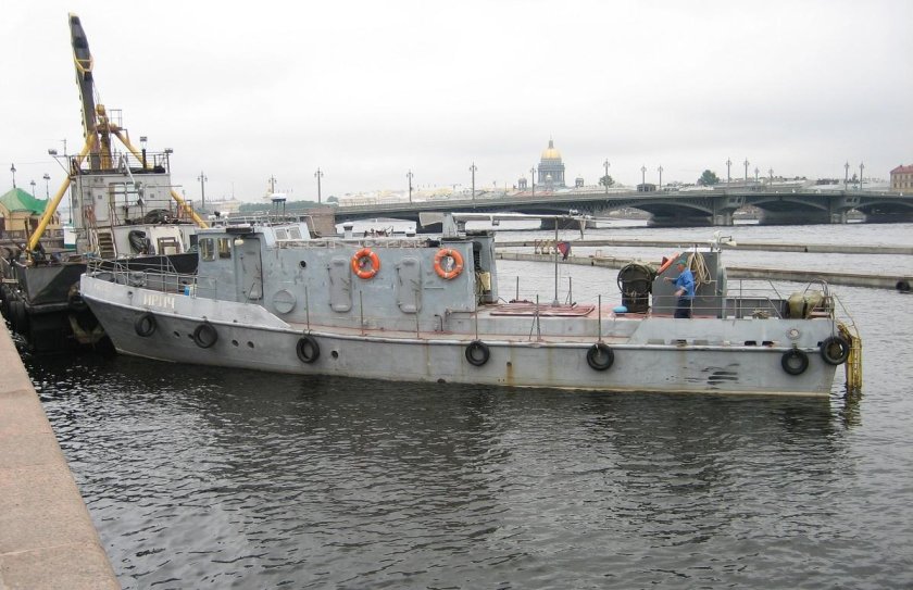 Водолазный катер проекта 1415