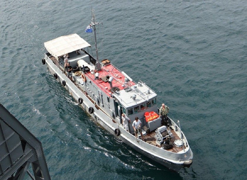 Рейдовый водолазный катер РВК-1447