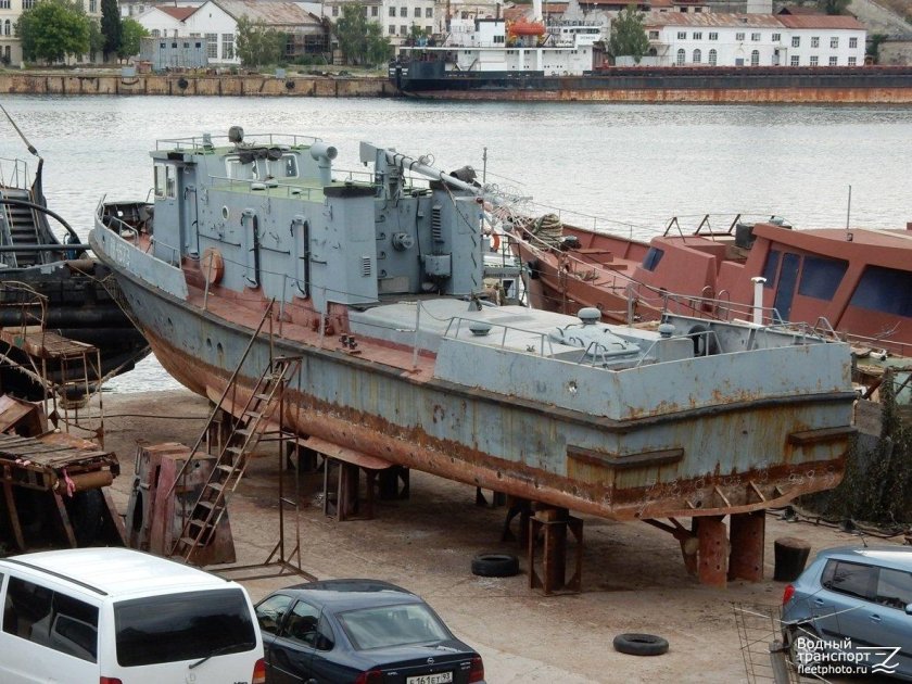 Рейдовый катер проекта 1415