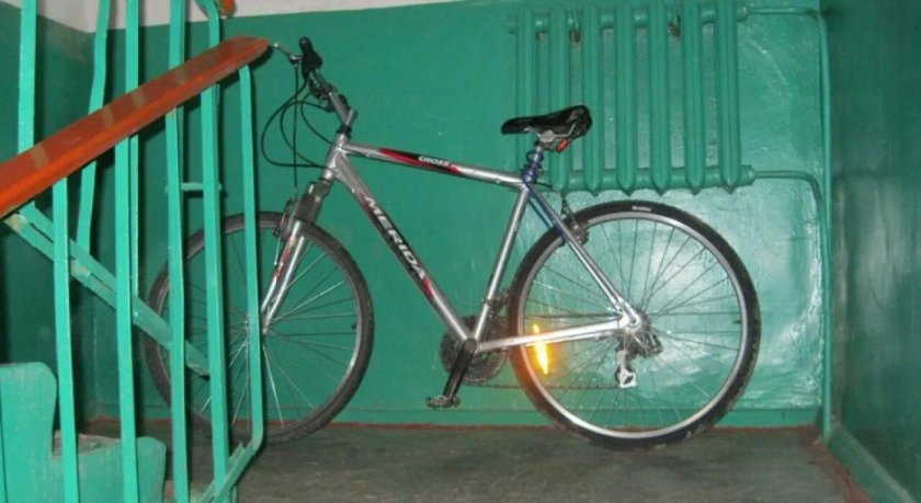 Хранение велосипеда в подъезде