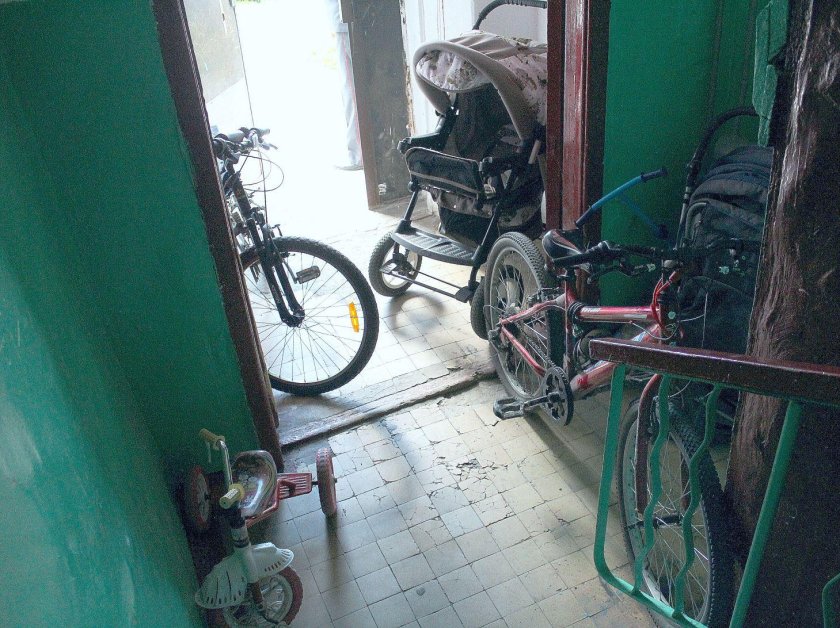 Защита велосипеда от кражи в подъезде