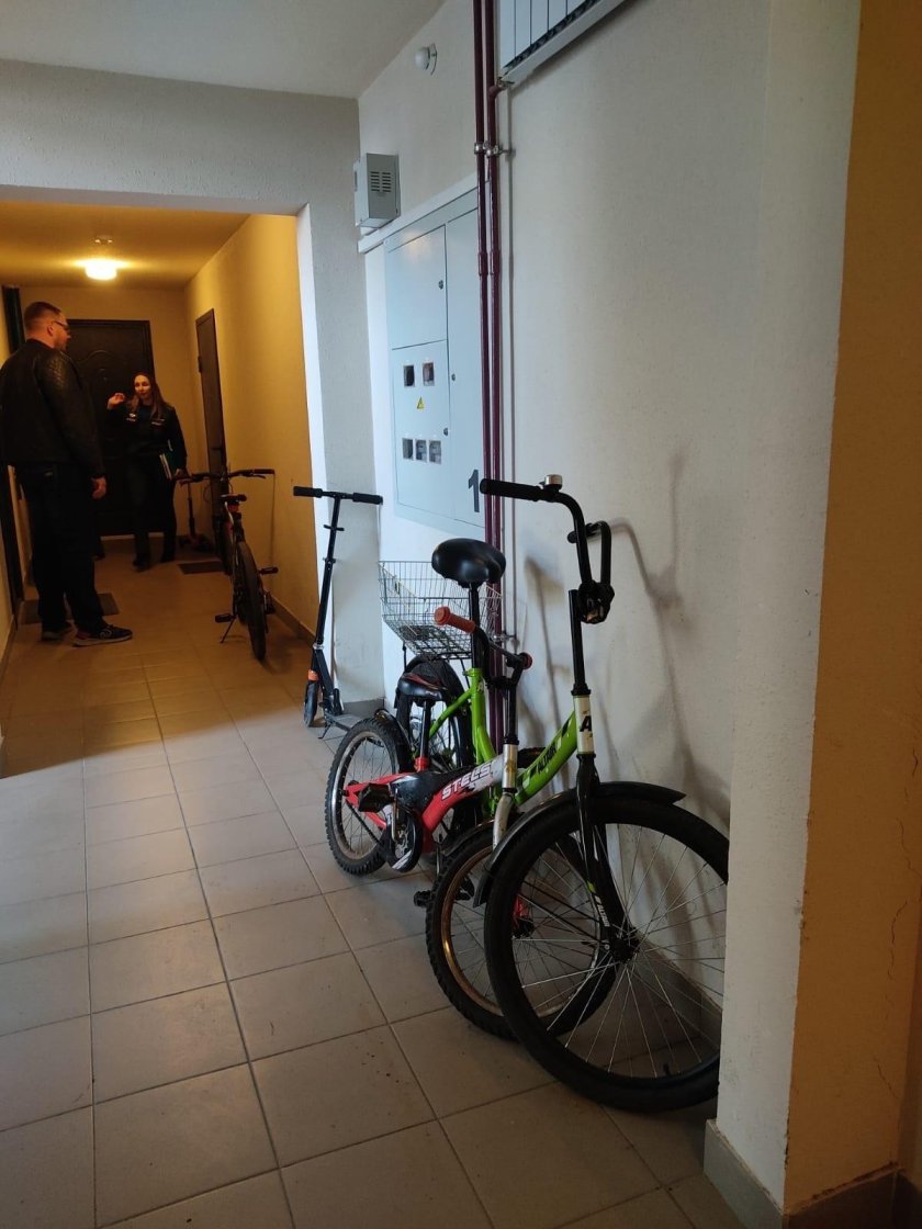 Хранение велосипеда в подъезде