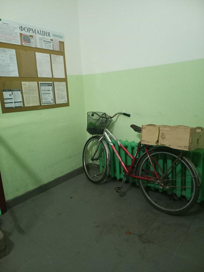 Колясочная в подъезде