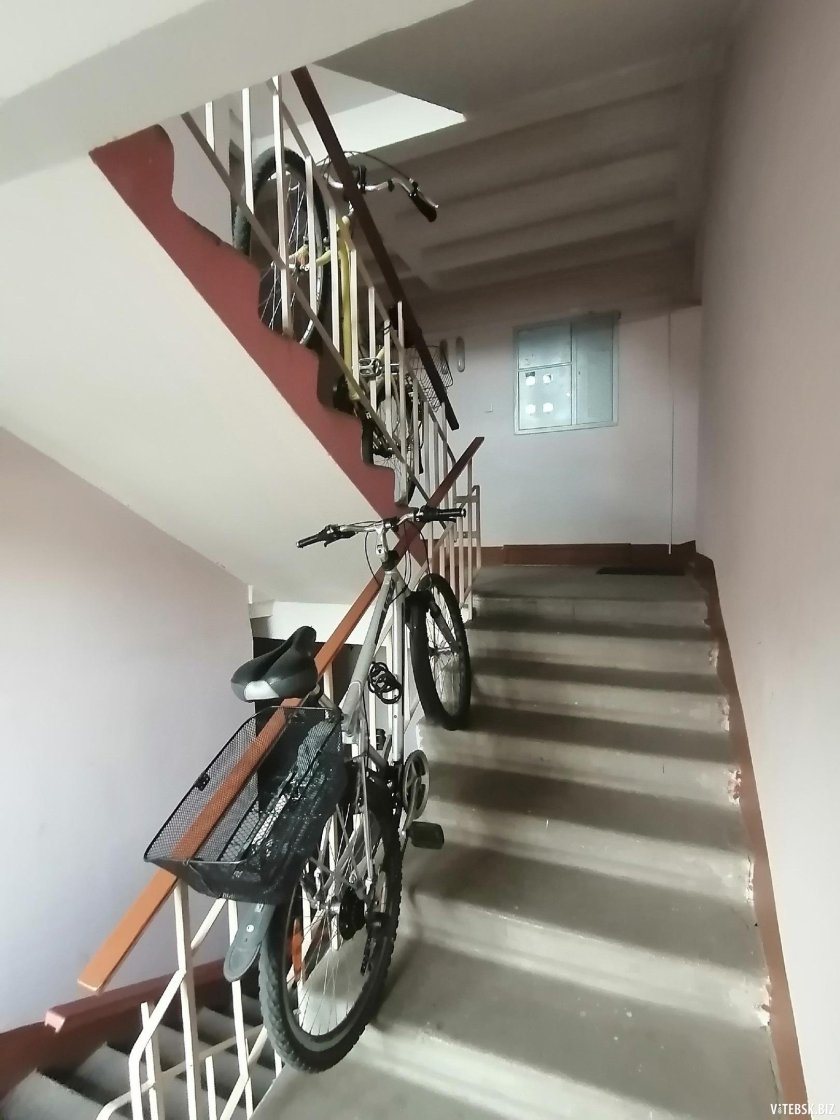 Хранение велосипеда в подъезде