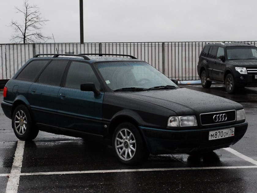 Ауди 80 универсал кватро