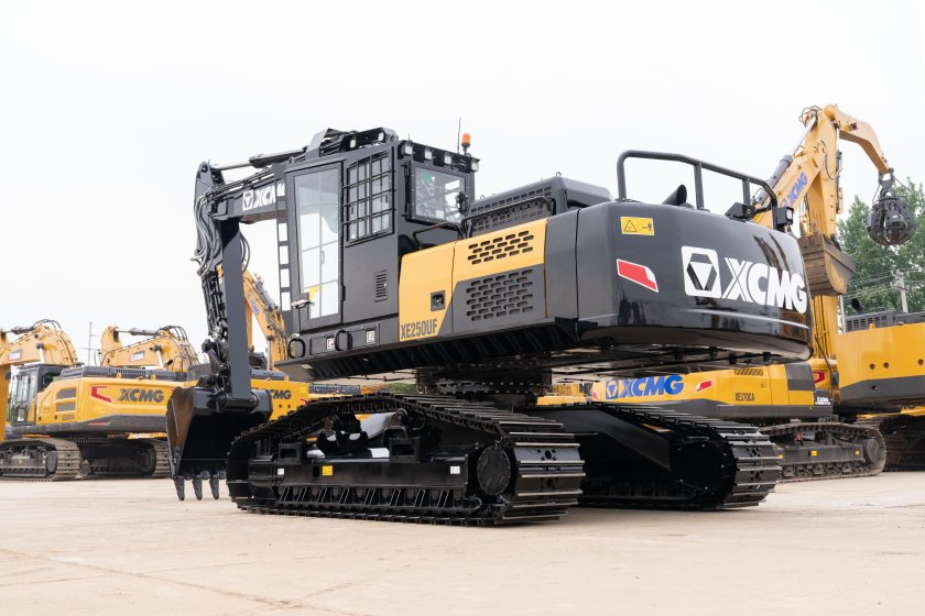 Гусеничные экскаваторы