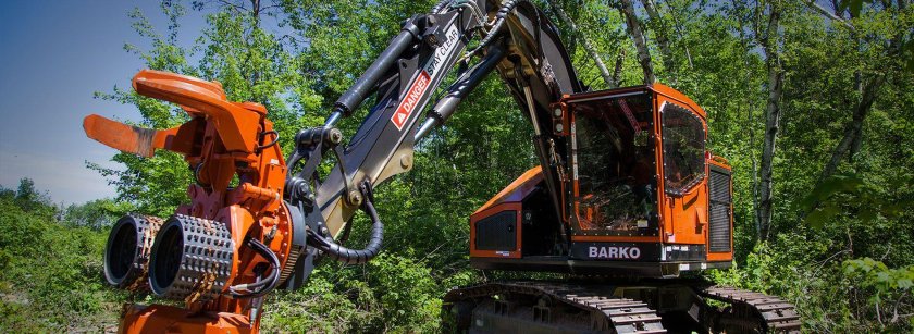 Харвестер Амкодор 2561