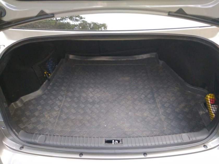 Хендай соната багажник