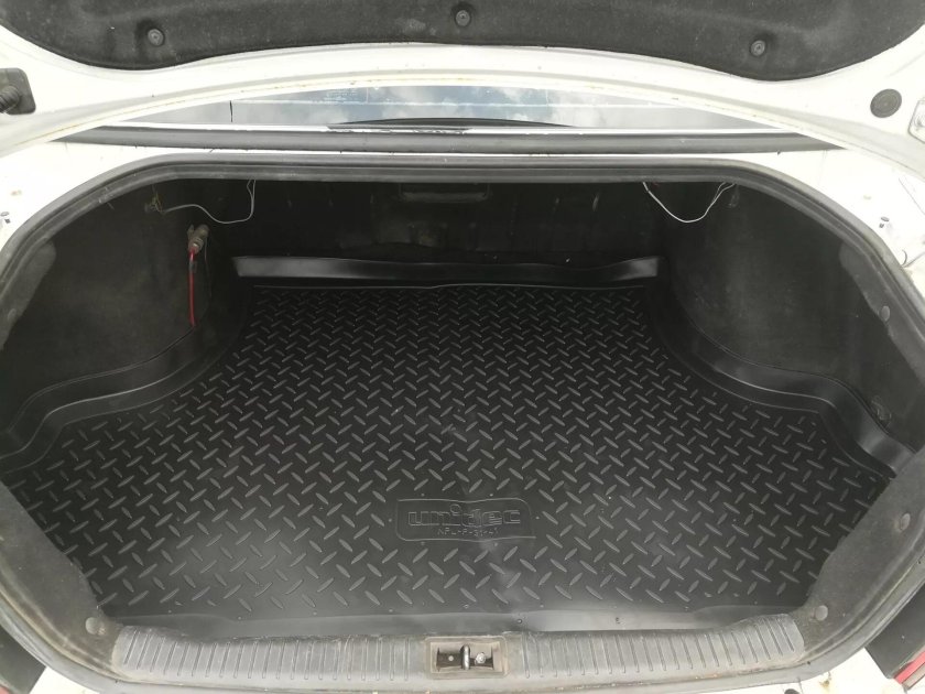 Хендай Соната багажник