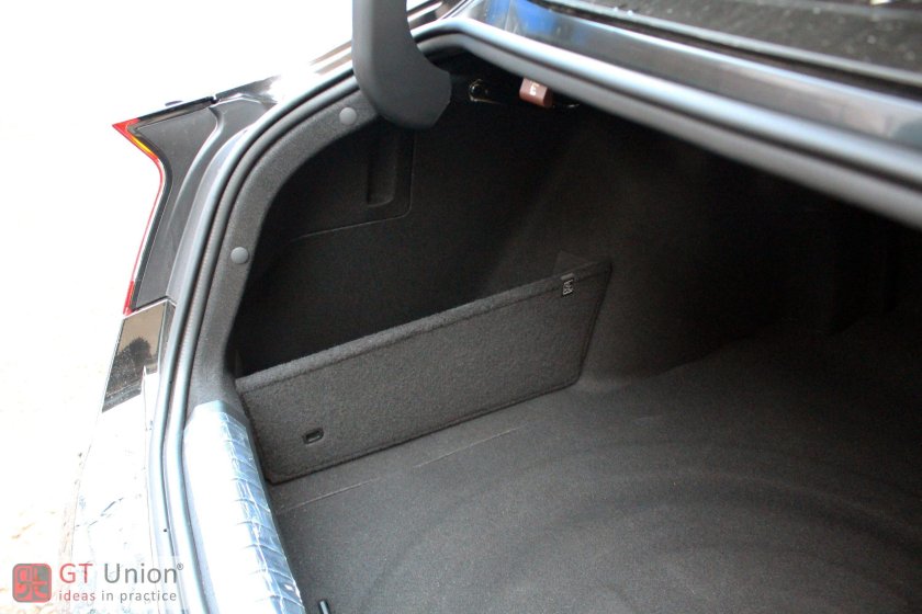 Органайзер в багажник Хендай Соната 8 дн в ниши