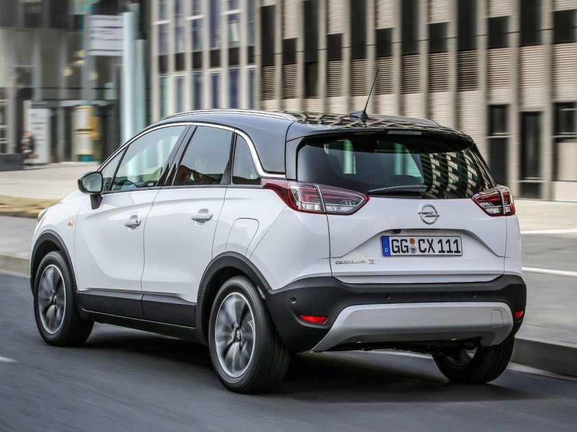 Кроссовер Opel Crossland x