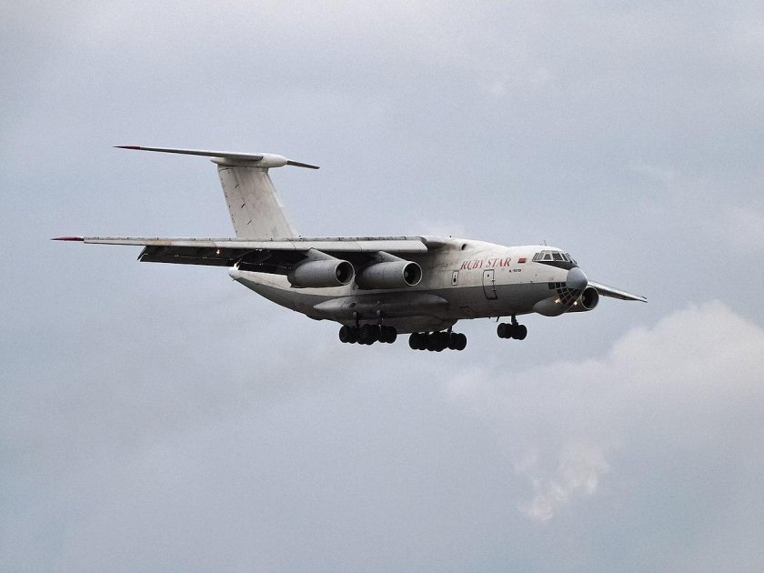 Самолёт ил 76 военно транспортный