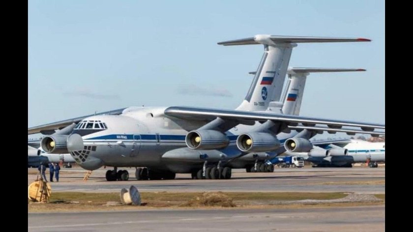 Самолет ил-76 ВКС России