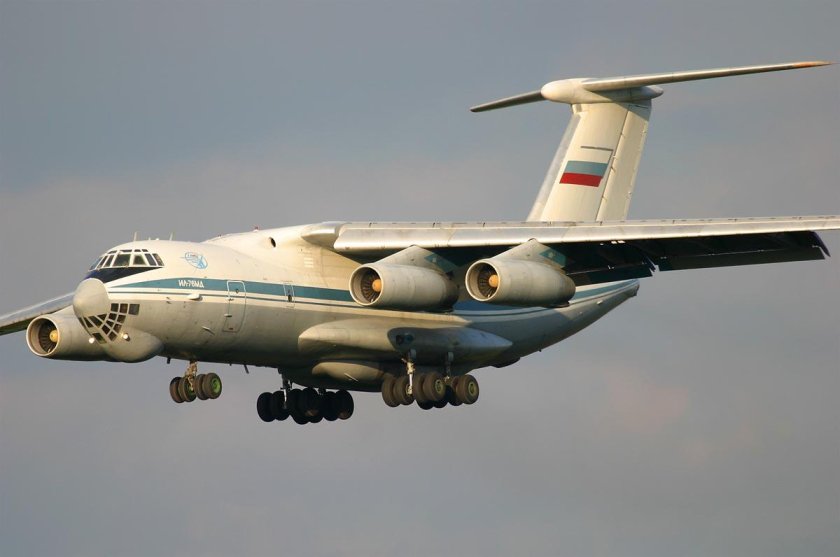 Десантный самолет ил 76