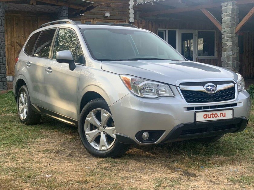 Субару Форестер 2015