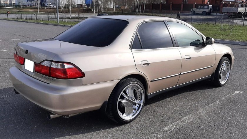 Accord 6 американец
