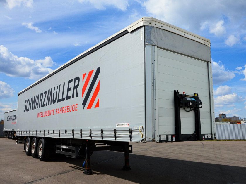 Шторный полуприцеп шварцмюллер