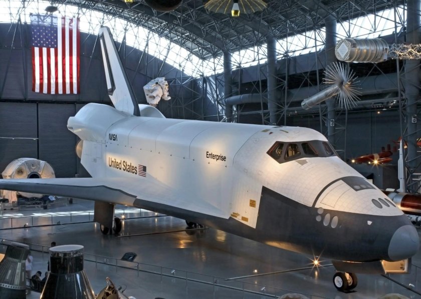 Спейс шаттл Энтерпрайз