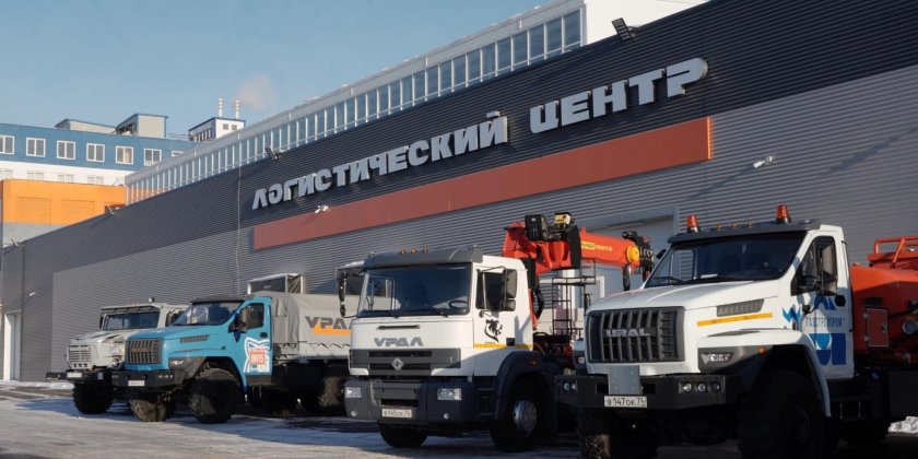 Урал некст бензовоз