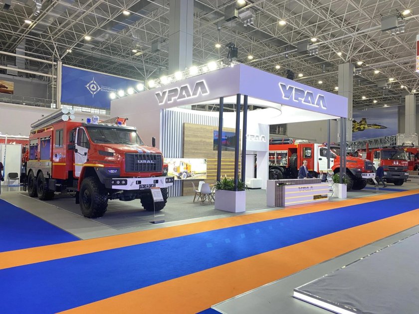 Пожарная автоцистерна урал некст