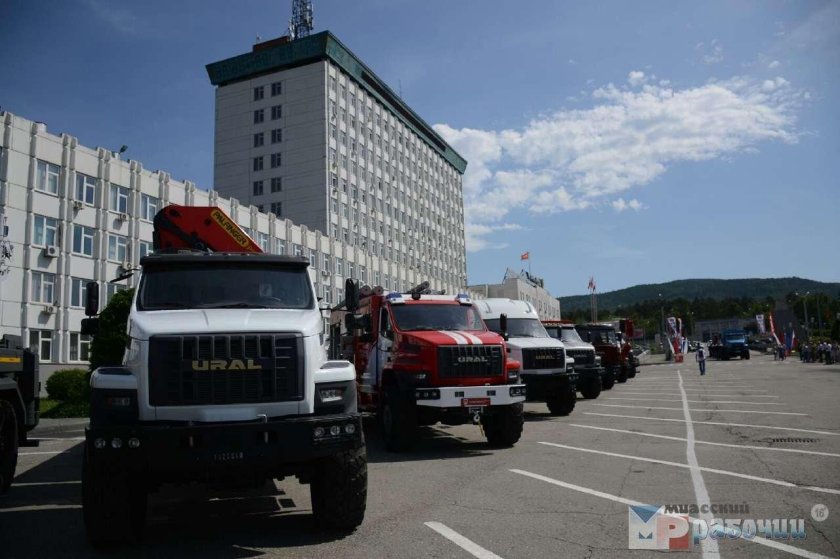 Памятник УРАЛАЗ Миасс