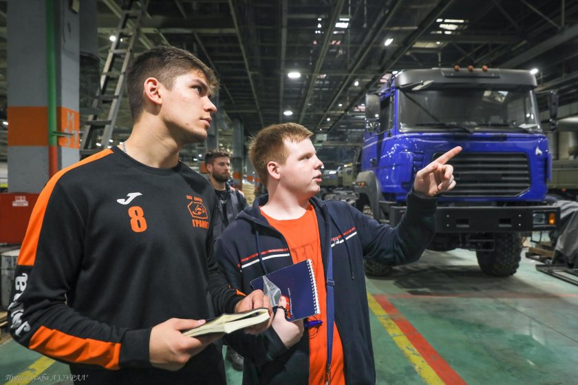 Импортозамещение на автозаводе Урал