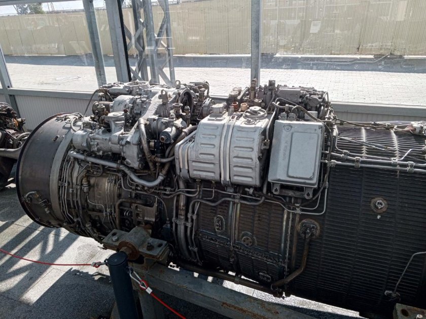 Двигатель рд 33