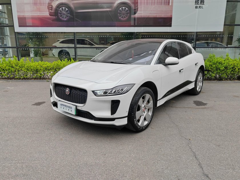 Ягуар ай пейс