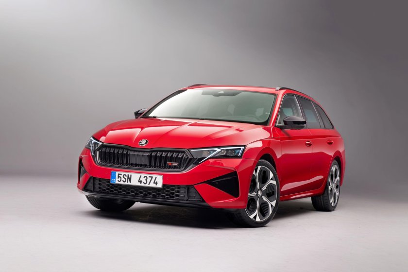 Skoda octavia rs 2024