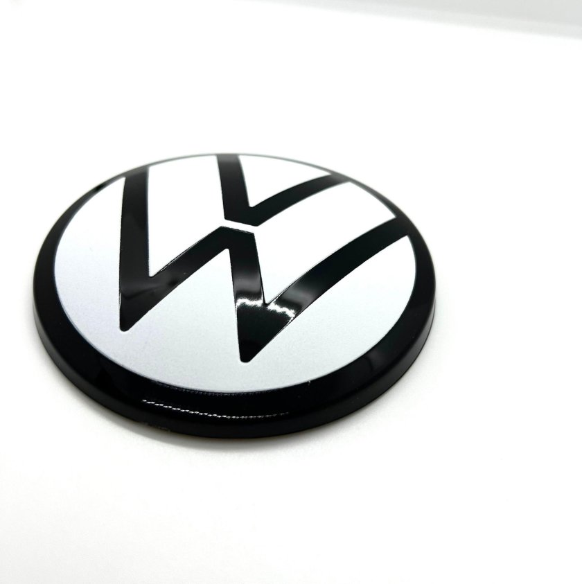 Эмблема VW Polo черная
