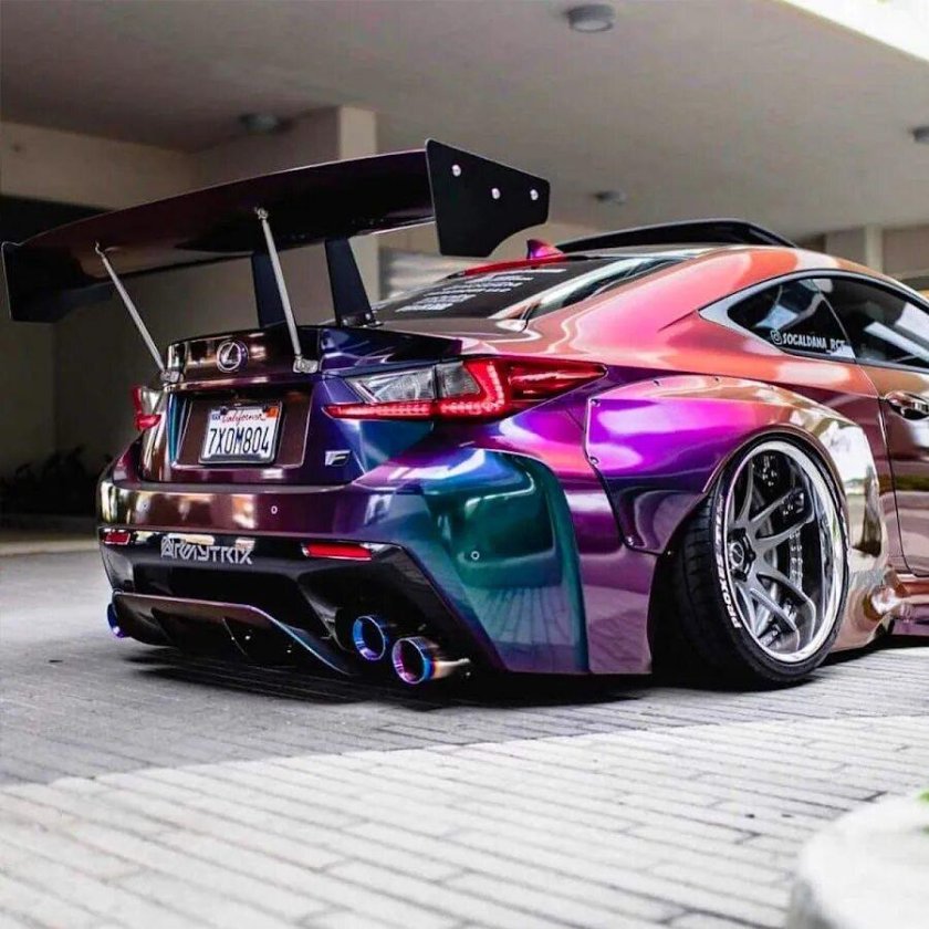 Тойота Супра затюненая