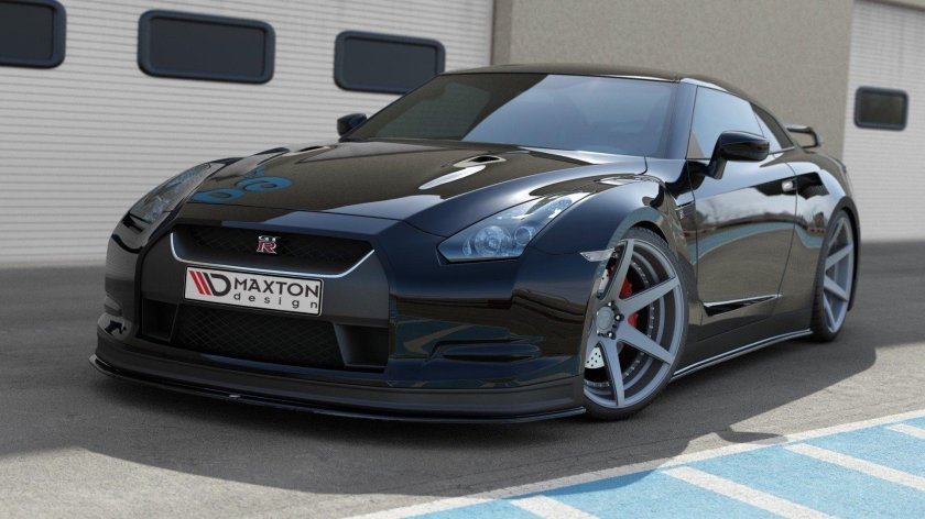 Nissan GTR купе
