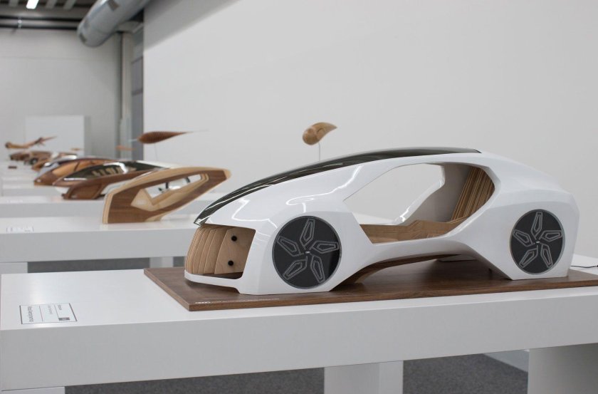 Макет автомобиля будущего