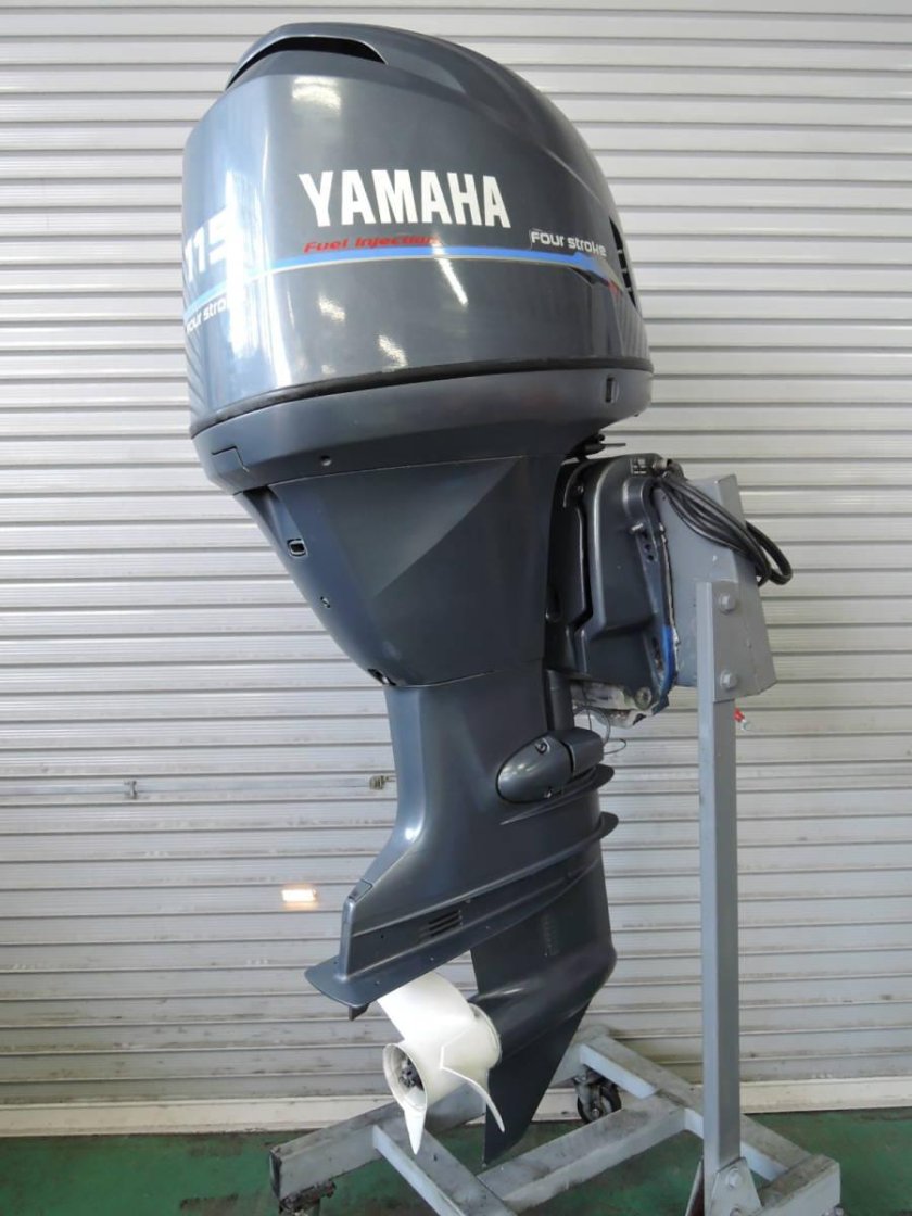 Yamaha 115 Лодочный мотор