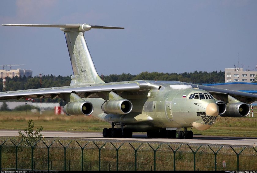 Самолет ил-28