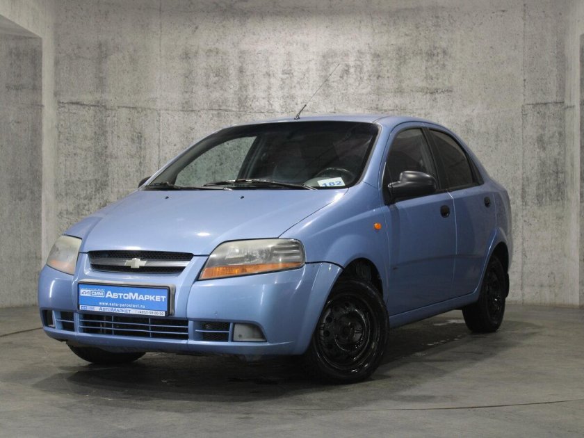 Тойота Авео