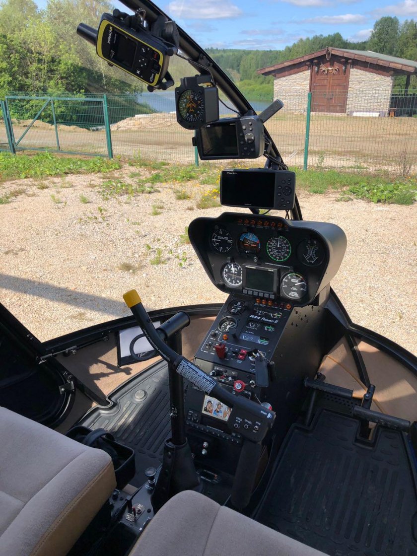 Вертолёт робинсон 44