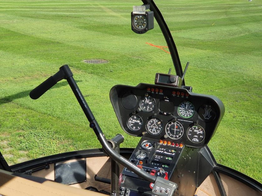 Вертолет Robinson r44