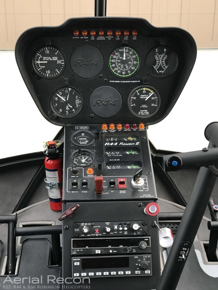Robinson r44 кабина