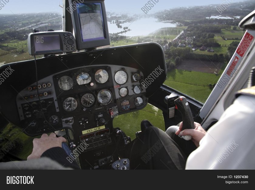 Кабина вертолета Robinson r44