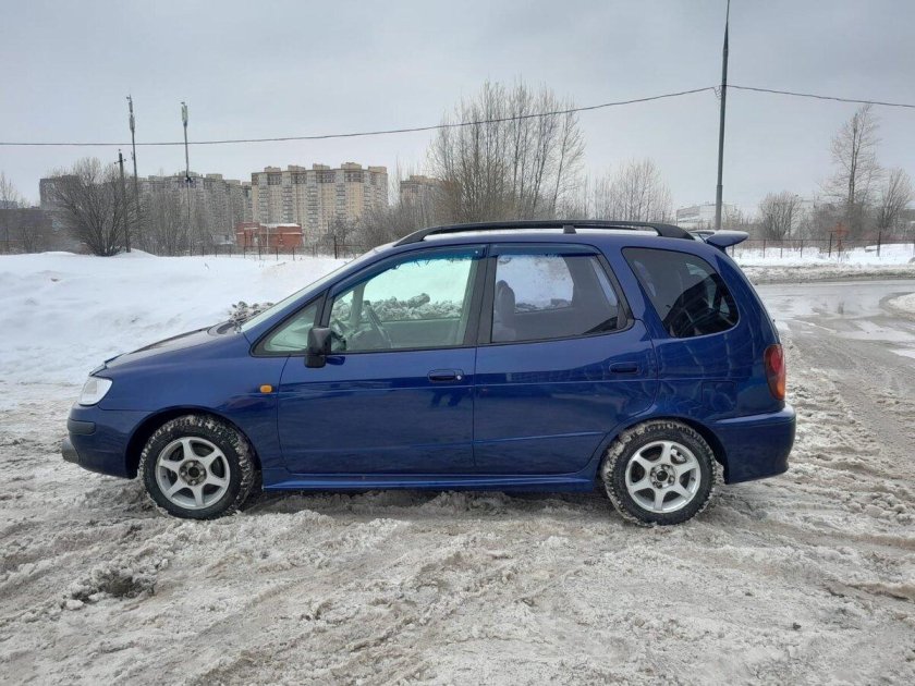 Тойота королла спасио 1998