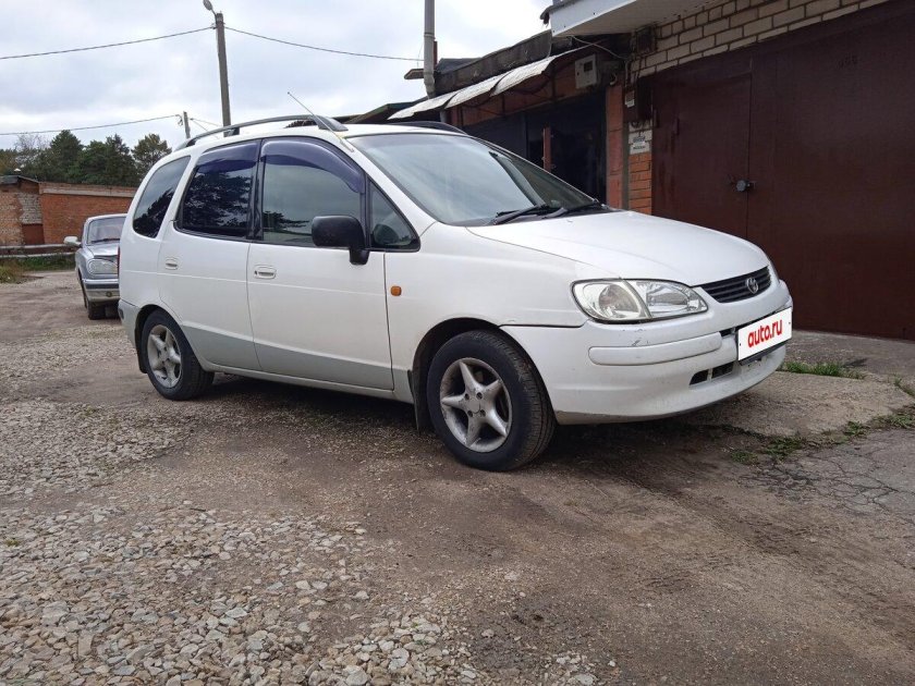 Toyota corolla spacio 1997