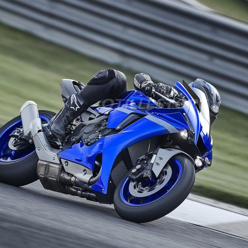 Yamaha yzf-r1 2020