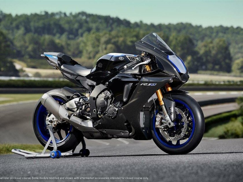 Ямаха р 1 2020 года