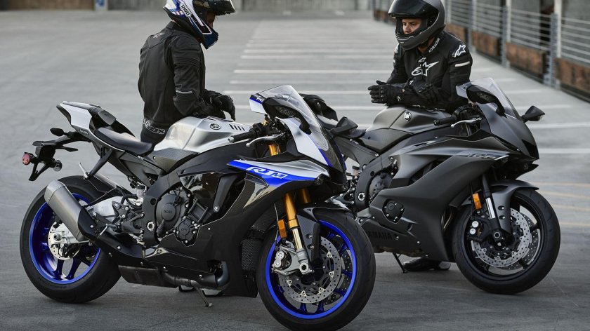 Шоссейный мотоцикл ямаха