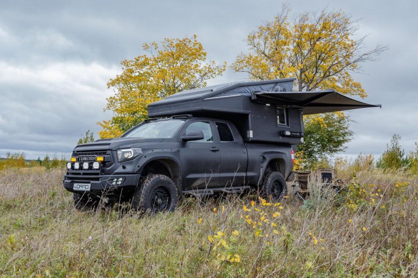 Жилой модуль для пикапа Тойота Хайлюкс