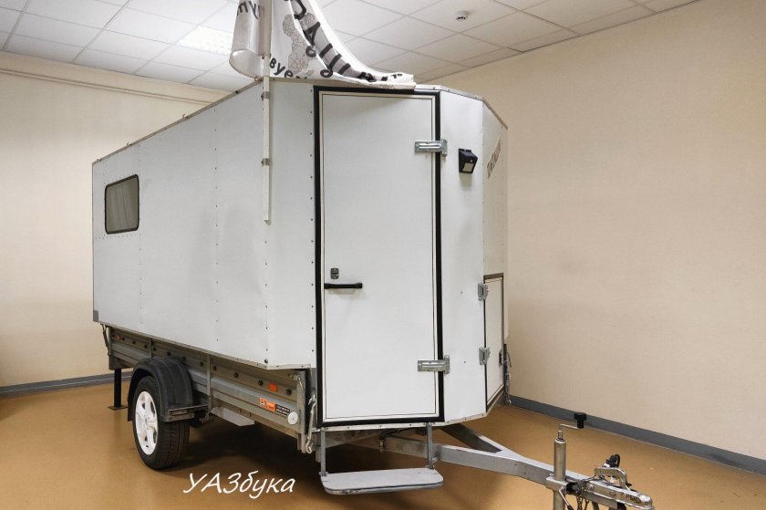 Прицеп исток 3792м4